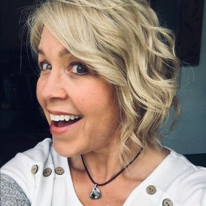 Meet your Posher, Stacy